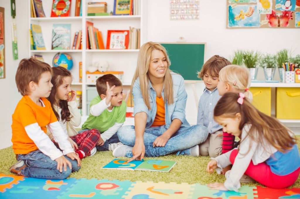 SOKRATES KiB optimiert die Verwaltung in Kinderbetreuungseinrichtungen durch Digitalisierung und Automatisierung, vereint alle wichtigen Aufgaben und Prozesse in einer bedarfsorientierten Software